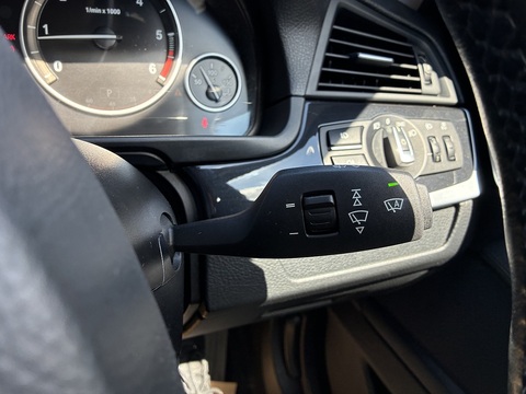 2.0 520d SE Saloon 4dr Diesel Auto Euro 5 (s/s) (184 ps)
