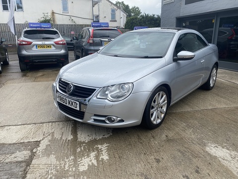 2.0 TDI CR SE Cabriolet 2dr Diesel DSG Euro 5 (140 ps)