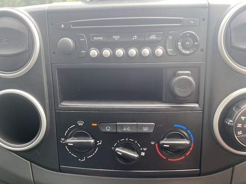 1.6 BlueHDi Feel Multispace MPV 5dr Diesel ETG6 Euro 6 (s/s) (100 ps)