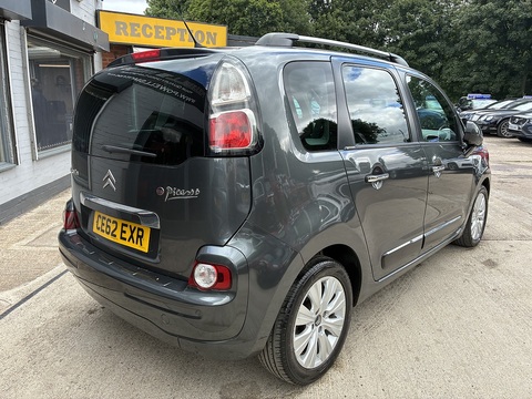 VTi Exclusive MPV 1.6 Automatic Petrol