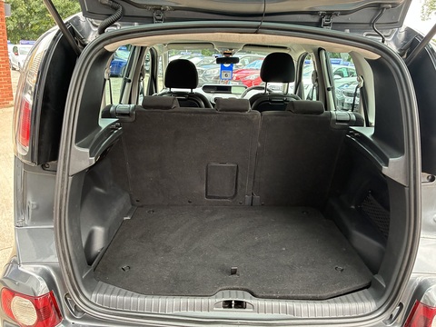 VTi Exclusive MPV 1.6 Automatic Petrol