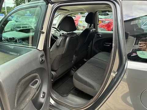 VTi Exclusive MPV 1.6 Automatic Petrol