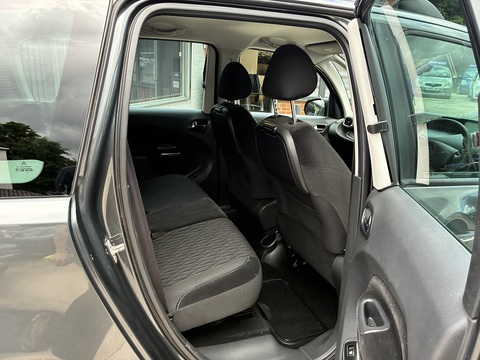 VTi Exclusive MPV 1.6 Automatic Petrol