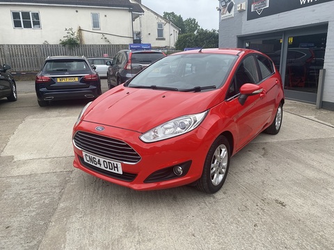 1.25 Zetec Hatchback 5dr Petrol Manual Euro 5 (82 ps)
