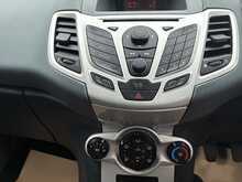 Ford Fiesta Zetec 