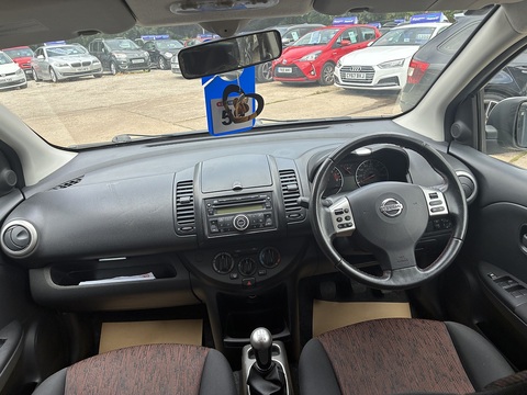 Acenta Hatchback 1.4 Manual Petrol