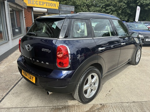 2.0 Cooper D SUV 5dr Diesel Auto Euro 5 (112 ps)