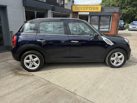 2.0 Cooper D SUV 5dr Diesel Auto Euro 5 (112 ps)
