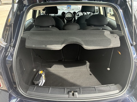2.0 Cooper D SUV 5dr Diesel Auto Euro 5 (112 ps)