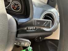 Volkswagen up! Move up! 
