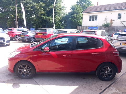 1.2 VTi Active Hatchback 5dr Petrol Manual Euro 5 (82 ps)