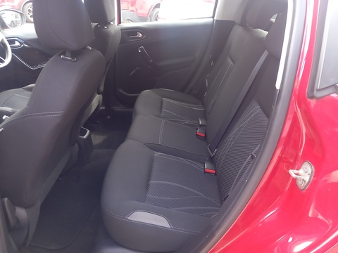 1.2 VTi Active Hatchback 5dr Petrol Manual Euro 5 (82 ps)