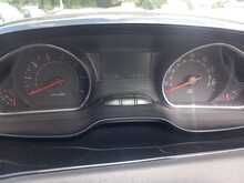 Peugeot 208 VTi Active 