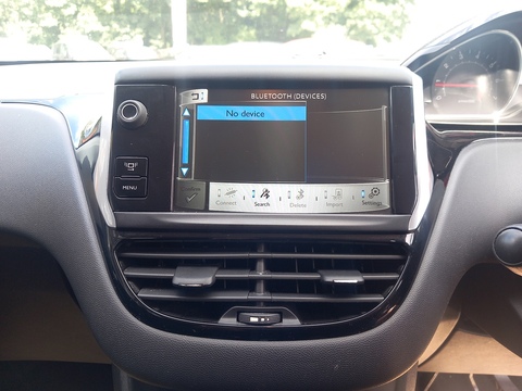 1.2 VTi Active Hatchback 5dr Petrol Manual Euro 5 (82 ps)