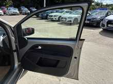 Volkswagen up! High up! 