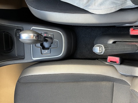 1.0 High up! Hatchback 5dr Petrol ASG Euro 5 (75 ps)