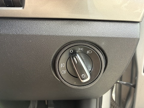 1.0 High up! Hatchback 5dr Petrol ASG Euro 5 (75 ps)