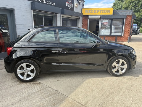 1.6 TDI Sport Hatchback 3dr Diesel Manual Euro 6 (s/s) (116 ps)