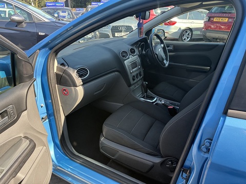 1.6 Sport Hatchback 5dr Petrol Auto (184 g/km, 99 bhp)
