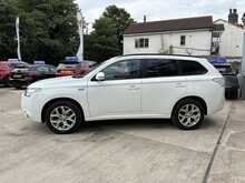 Mitsubishi Outlander h GX3h 