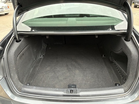 2.0 TDI Black Edition Saloon 4dr Diesel Manual Euro 5 (s/s) (177 ps)