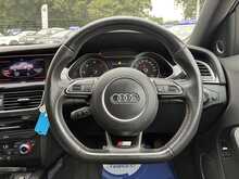 Audi A4 TDI Black Edition 