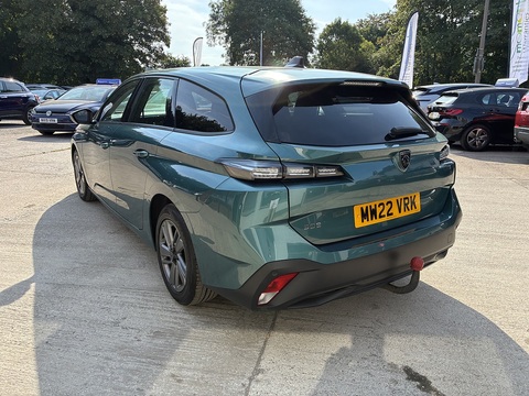 1.5 BlueHDi Active Premium Estate 5dr Diesel EAT Euro 6 (s/s) (130 ps)