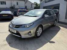 Toyota Auris V-Matic Icon 