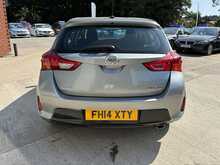 Toyota Auris V-Matic Icon 
