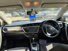 Toyota Auris V-Matic Icon 