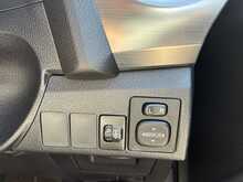 Toyota Auris V-Matic Icon 