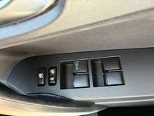 Toyota Auris V-Matic Icon 
