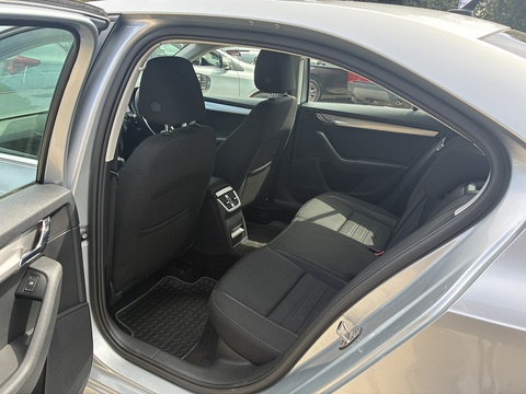 1.0 TSI GPF SE Technology Hatchback 5dr Petrol DSG Euro 6 (s/s) (115 ps)