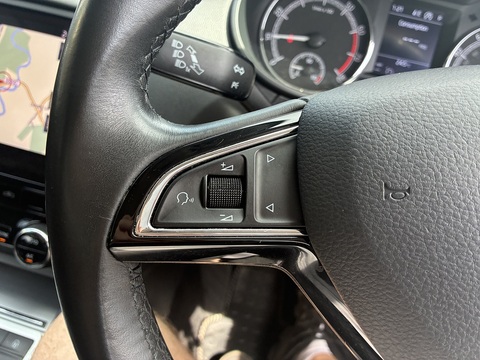 1.0 TSI GPF SE Technology Hatchback 5dr Petrol DSG Euro 6 (s/s) (115 ps)