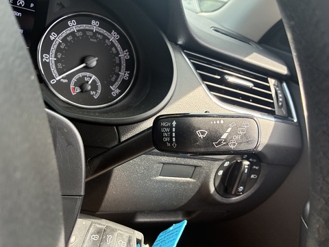 1.0 TSI GPF SE Technology Hatchback 5dr Petrol DSG Euro 6 (s/s) (115 ps)