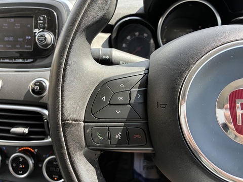 1.6 MultiJetII Cross Plus SUV 5dr Diesel Manual Euro 6 (s/s) (120 ps)