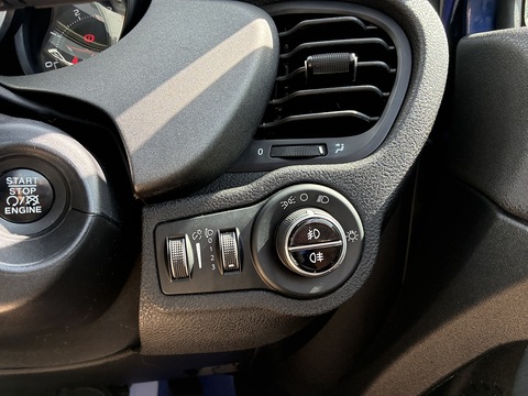 1.6 MultiJetII Cross Plus SUV 5dr Diesel Manual Euro 6 (s/s) (120 ps)