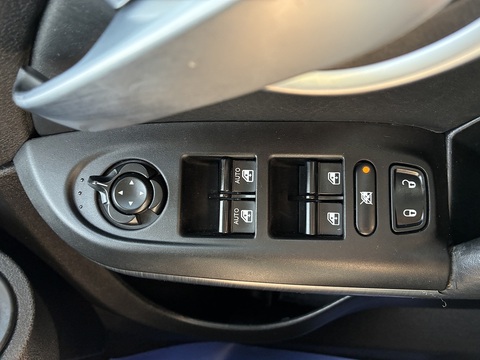 1.6 MultiJetII Cross Plus SUV 5dr Diesel Manual Euro 6 (s/s) (120 ps)