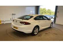 Vauxhall Insignia Turbo D BlueInjection Design 