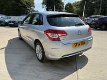 Citroen C4 e-HDi Airdream VTR+ 