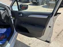 Citroen C4 e-HDi Airdream VTR+ 