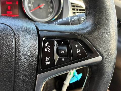 CDTi SE Hatchback 2.0 Automatic Diesel