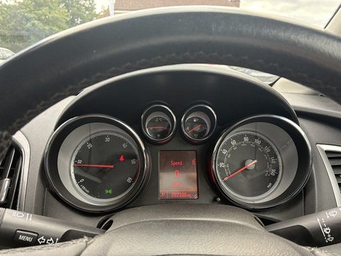 CDTi SE Hatchback 2.0 Automatic Diesel