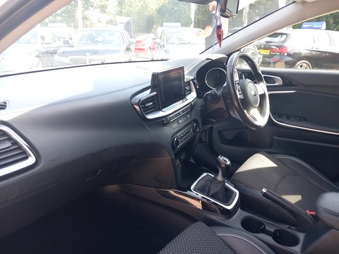 1.6 CRDi 3 Sportswagon 5dr Diesel Manual Euro 6 (s/s) (114 bhp)