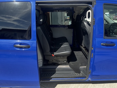 2.0 114 CDI Progressive Crew Van Double Cab 5dr Diesel G-Tronic RWD L1 Euro 6 (s/s) (136 ps)