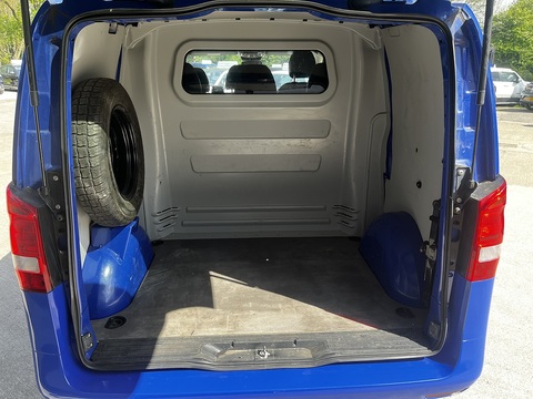 2.0 114 CDI Progressive Crew Van Double Cab 5dr Diesel G-Tronic RWD L1 Euro 6 (s/s) (136 ps)