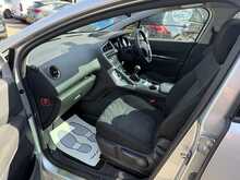 Peugeot 3008 HDi Exclusive 