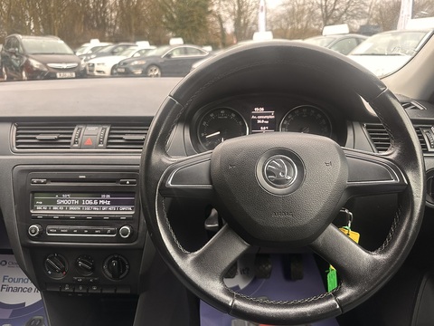 1.2 TSI SE Hatchback 5dr Petrol Manual Euro 5 (86 ps)