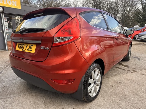 1.25 Zetec Hatchback 3dr Petrol Manual (133 g/km, 81 bhp)