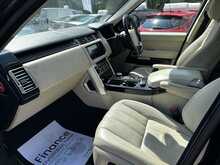 Land Rover Range Rover SD V8 Autobiography 